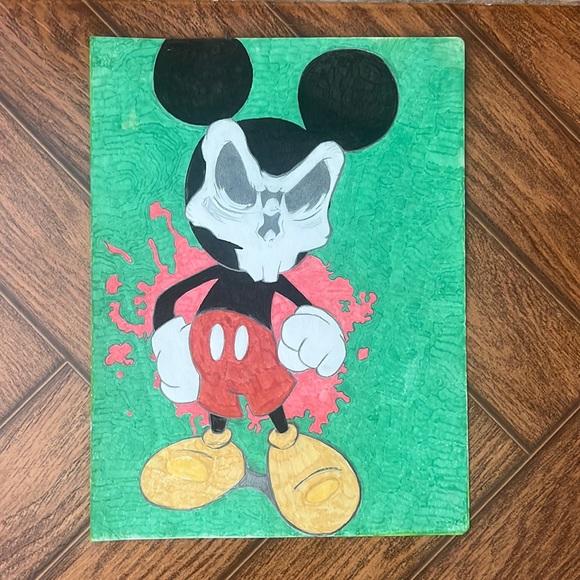 Zombie Mickey Mouse - Picture 1 of 2